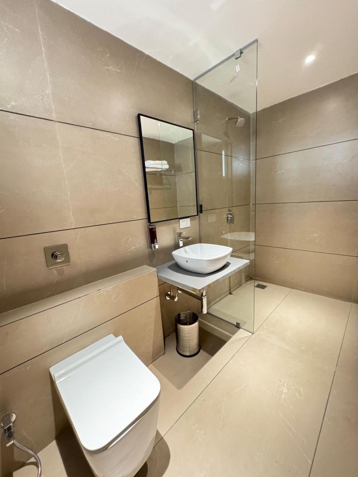 Hotel Carnival Parbhani Ngoại thất bức ảnh