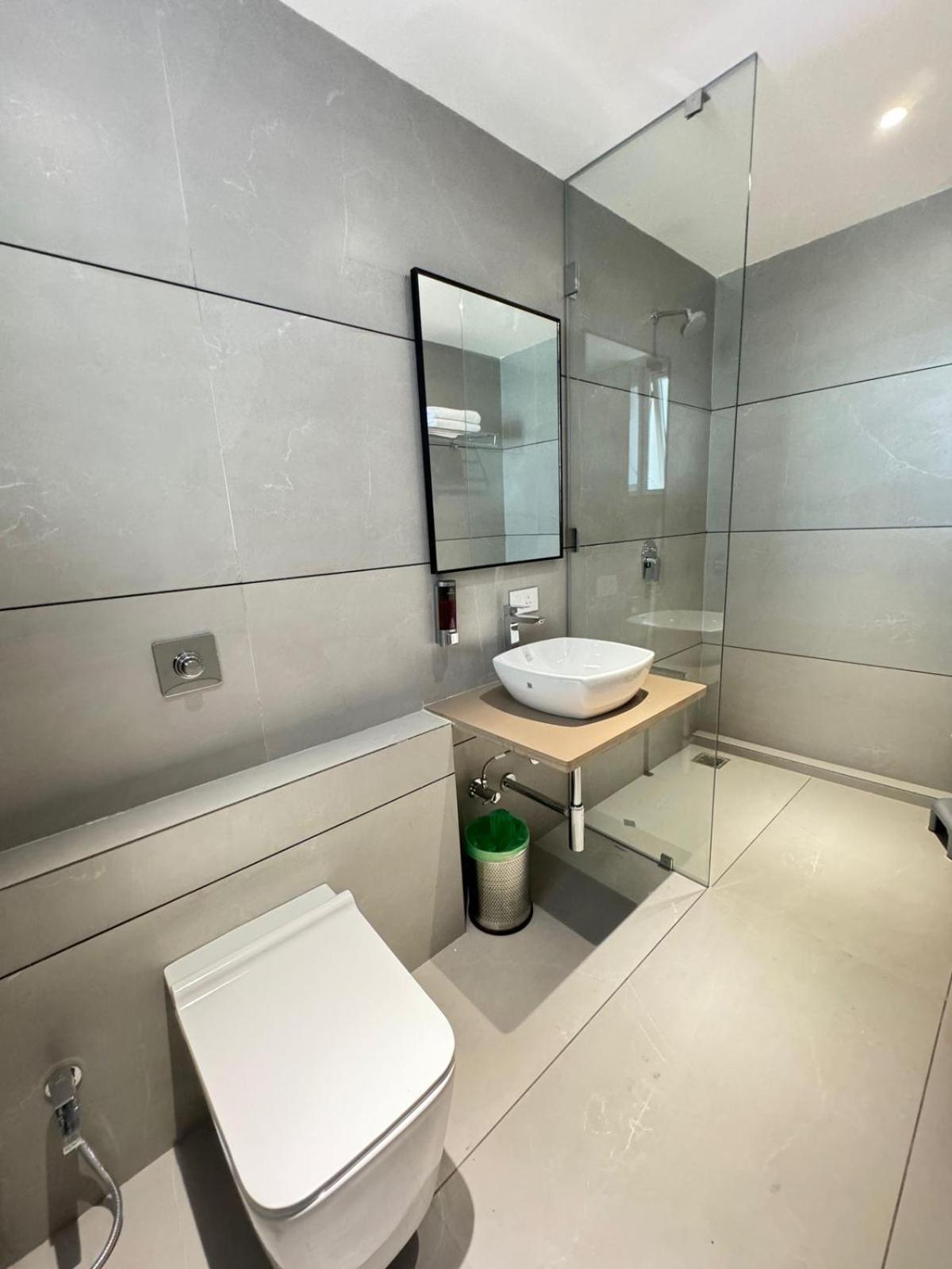 Hotel Carnival Parbhani Ngoại thất bức ảnh